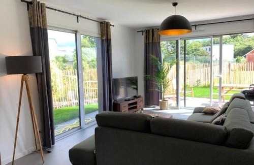 Trebeurden House | Maison 3* à Trébeurden: jardin clos, 2 chambres, proche plage et sentiers - FR-1-542-46