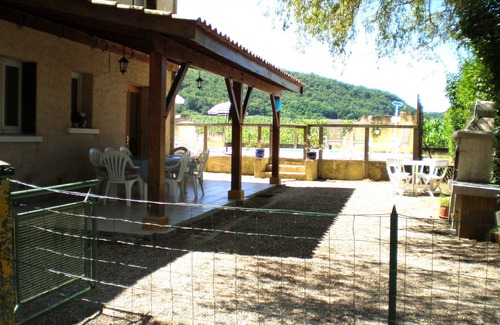 Saint-Julien-de-Lampon House | Maison Avec Piscine en Périgord Noir Dans Village sur les Bords de la Dordogne