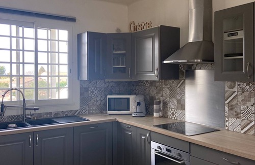 Fontvieille House | Maison au Cœur D'un Village des Alpilles