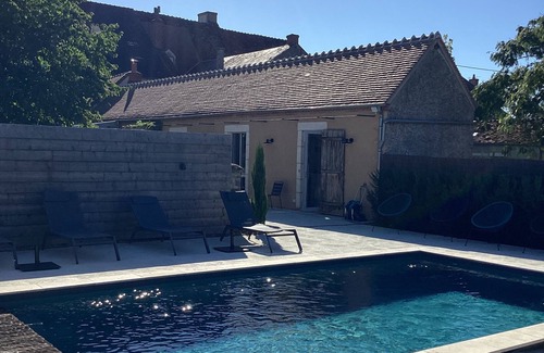 Neuvy-Saint-Sepulchre House | Maison Avec Piscine Dans le Berry, Proche de Chateauroux