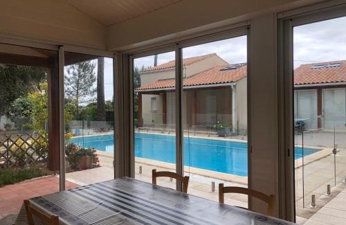Saint-Trojan-les-Bains House | Maison avec piscine pres de l'ocean