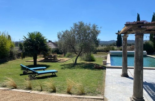 Maillane House | Maison Avec spa et Piscine au Cœur de la Provence !