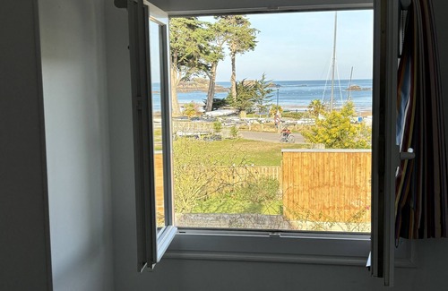 Saint-Lunaire House | Maison Bord de Mer, à 50 m de la Plage, Pour 8 Personnes