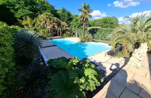 Sadirac House | Maison Côté Bordeaux - Saint Émilion - Swimming pool