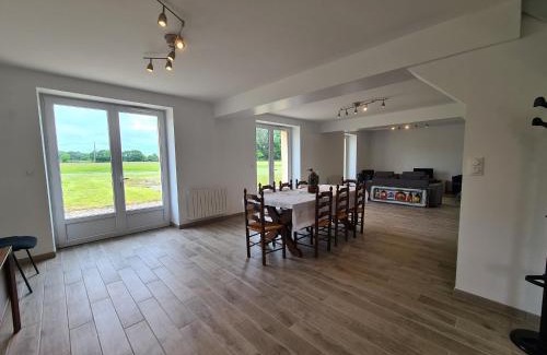 Montierchaume House | Maison calme avec jardin et terrasse, proche Châteauroux, 3 chambres, 3 salles de bain, parking inclus - FR-1-591-359
