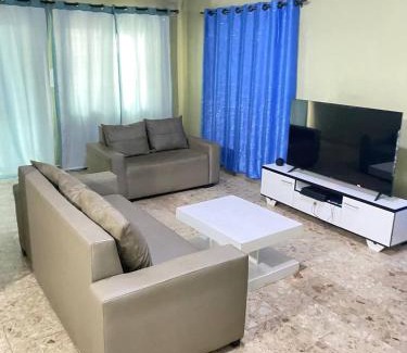 Abomey-Calavi House | Maison Calme, Chambre Privée Calavi