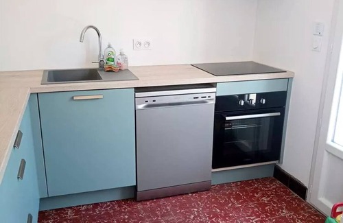 Canet-Plage Villa | Maison Canetoise 2 bedrooms, air conditioning, parking, Wi-Fi near the beach
