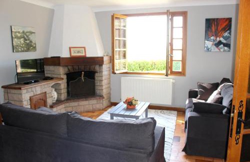 Langogne House | Maison chaleureuse à Langogne avec vue sur montagne