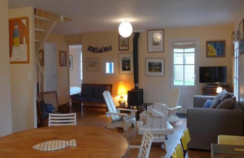 Sauzon House | Maison charmante à 800m de la plage, 7 couchages, animaux acceptés - FR-1-418-40