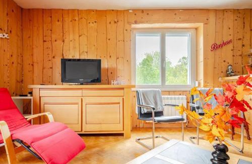Lezat House | Maison conviviale avec cheminée à Hauts-de-Bienne