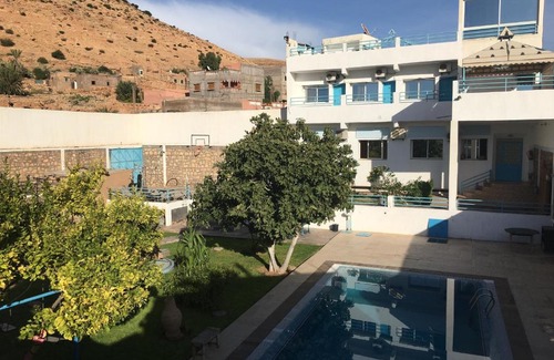 Bzou House | Maison D'hôtes Ait Mouli