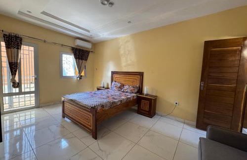 Dakar House | Maison d'Hôtes entière Cité Douane Golf Dakar