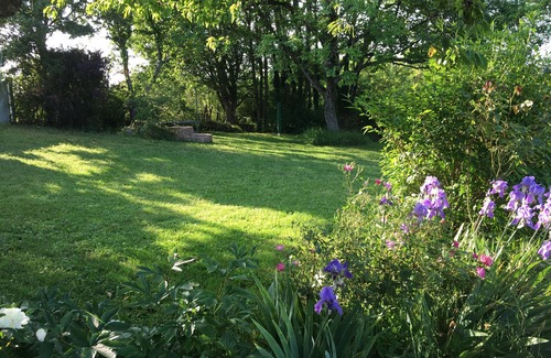 Marnay House | Maison de Campagne Avec Piscine Privée Entourée D'un Joli Jardin Sans vis à vis