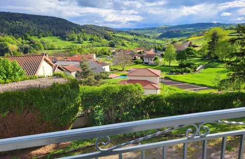 Polignac House | Maison de Campagne, calm and views of the surrounding countryside guaranteed.