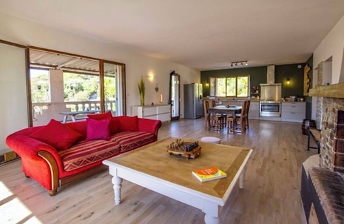 Albitreccia House | Maison de Campagne à 3 Minutes de la mer