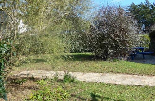 Locmaria House | Maison de charme près de la côte sauvage avec jardin et terrasse - FR-1-418-128