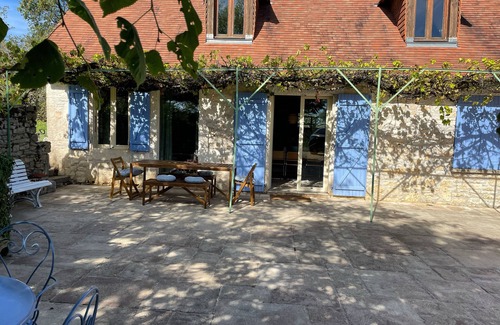 Sarrazac Cottage | Maison de Campagne Avec Piscine Dans le Lot