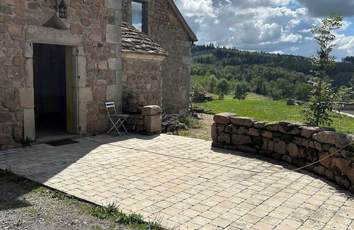 Suin House | Maison de Pierre - South Burgundy -Pool - Panoramic view