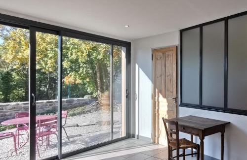 Arsac-en-Velay House | Maison de vacances rénovée, entre nature et ville, proche du Puy-en-Velay - FR-1-582-321