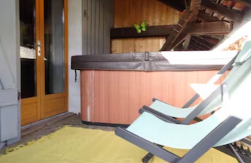 Sigolsheim Apartment | Maison de Village Avec Bain à Remous et Terrasse
