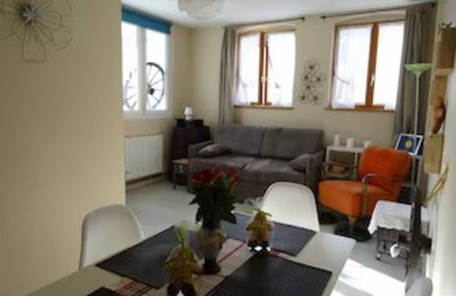 Sigolsheim Apartment | Maison de Village Avec Bain à Remous et Terrasse