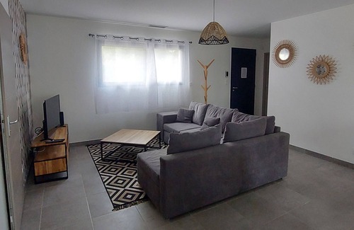 Saint-Paul-le-Jeune Villa | Maison des Rousses 4 Personnes