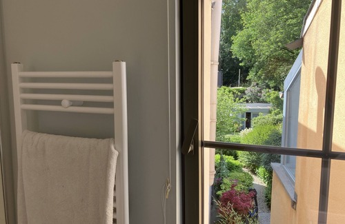 Sint-Pieters-Woluwe House | Maison des Sources - Park View