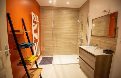 Accolay House | MAISON DIVISÉE EN 2 APPARTEMENTS POUR 8 PERSONNES