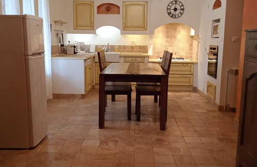 Roussas House | Maison en Drôme Provençale