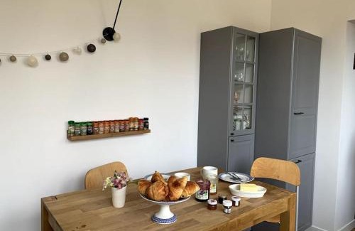 Villemeux-sur-Eure Villa | Maison familiale avec poêle à bois et jardin