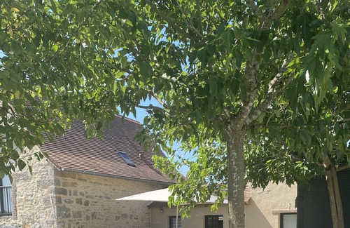 Saujac House | Maison Familiale, Avec Piscine Privée, Causse de Saujac