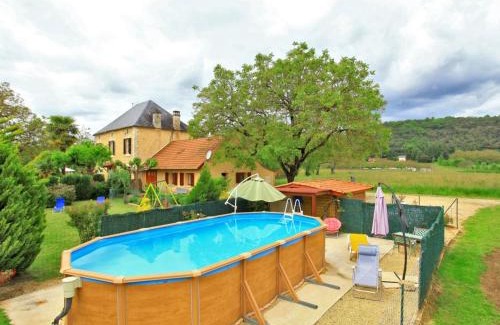 Calviac-en-Perigord House | Maison familiale avec piscine en pleine nature, proche Dordogne et sites touristiques - FR-1-616-217