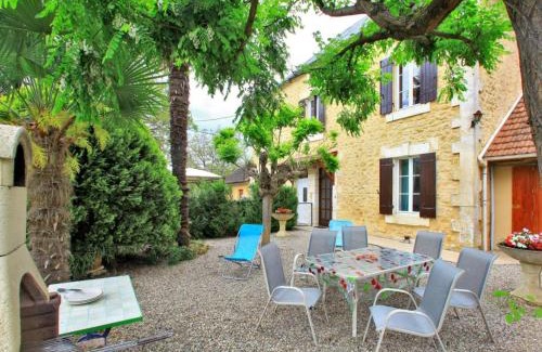 Calviac-en-Perigord House | Maison familiale avec piscine en pleine nature, proche Dordogne et sites touristiques - FR-1-616-217