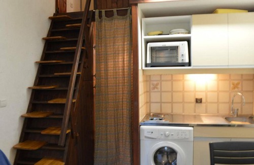 Saint-Pierre-la-Mer Apartment | Maison Fleury-Saint-Pierre-la-Mer, 1 pièce, 4 personnes - FR-1-229D-326