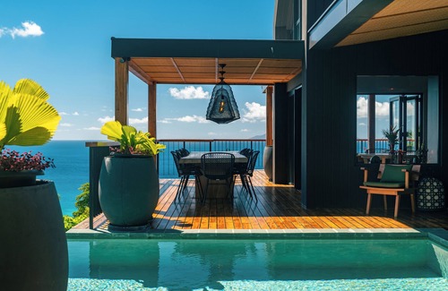 Glacis Villa | Maison Gaia Seychelles, unobstructed views over the ocean and into the sunset