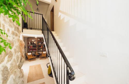 Gata Villa | Maison Laurel - Beautiful Stone Estate With Private Pool, Near Split and Omiš