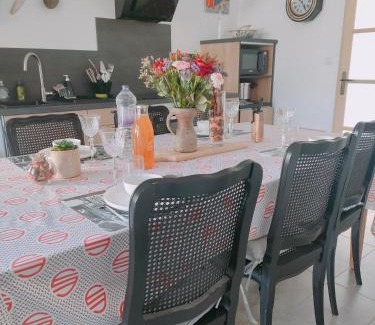 Le Merzer House | Maison le Merzer, entre mer et petites cités de caractère