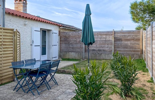 Les Conches House | Maison Longeville sur Mer, Proximité Plage, Forêt, Piste Cyclable,