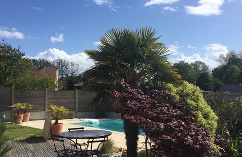 Anctoville-sur-Boscq House | Maison Moderne Avec Piscine Chauffée Dans la Baie du Mont st Michel 200m2