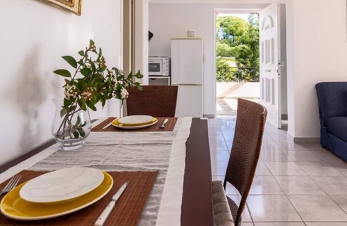 Porto Heli Apartment | Maison of apartment next to the beach-Studio Green