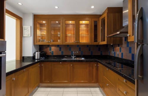 Discovery Gardens Apartment | Maison Privee - Stylish & Spacious Apartment in Downtown Dubai