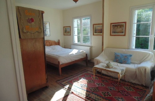 Sainte-Gemme House | Maison Sans Soucis