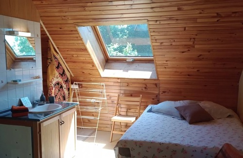 Attignat-Oncin House | Maison Savoyarde à Proximité du LAC D'aiguebelette