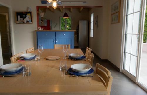 Bangor House | Maison spacieuse à 10 min de la plage de Kerel, grand jardin, sans wifi ni TV, idéale pour se déconnecter - FR-1-418-6