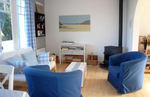 Le Palais House | Maison spacieuse 4 chambres avec jardin proche plage et commerces, Le Palais - FR-1-418-76