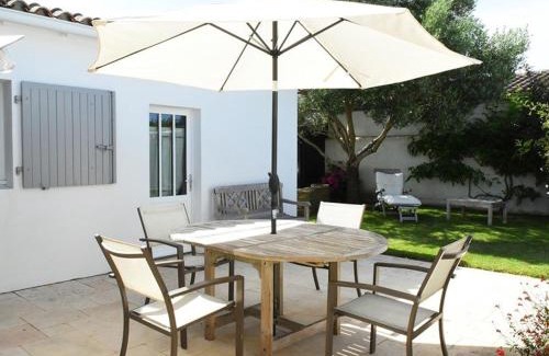 Les Portes-en-Re House | Maison spacieuse avec jardin, cheminée, internet et lits faits à l'arrivée - Les Portes-en-Ré - FR-1-434-10