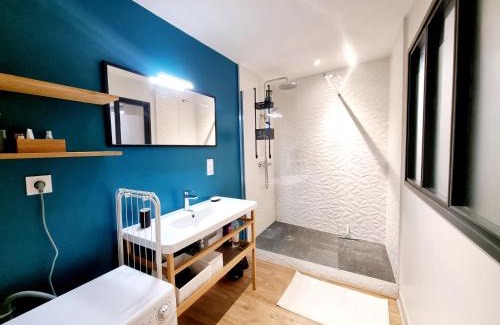 Angouleme Apartment | Maison très agréable et calme avec terrasse en centre ville