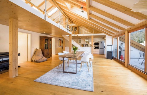 Unterwoessen Apartment | Maisonette Apartment at Lake Wössen with Lake View and private entrance