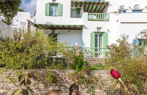 Karia House | Maisonette for a relaxing holiday by nature on Tinos Island