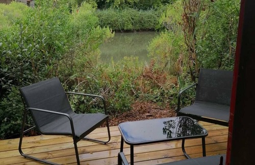 Taussat Cabin | Maisonette in the old port, 50 meters from the beach.
